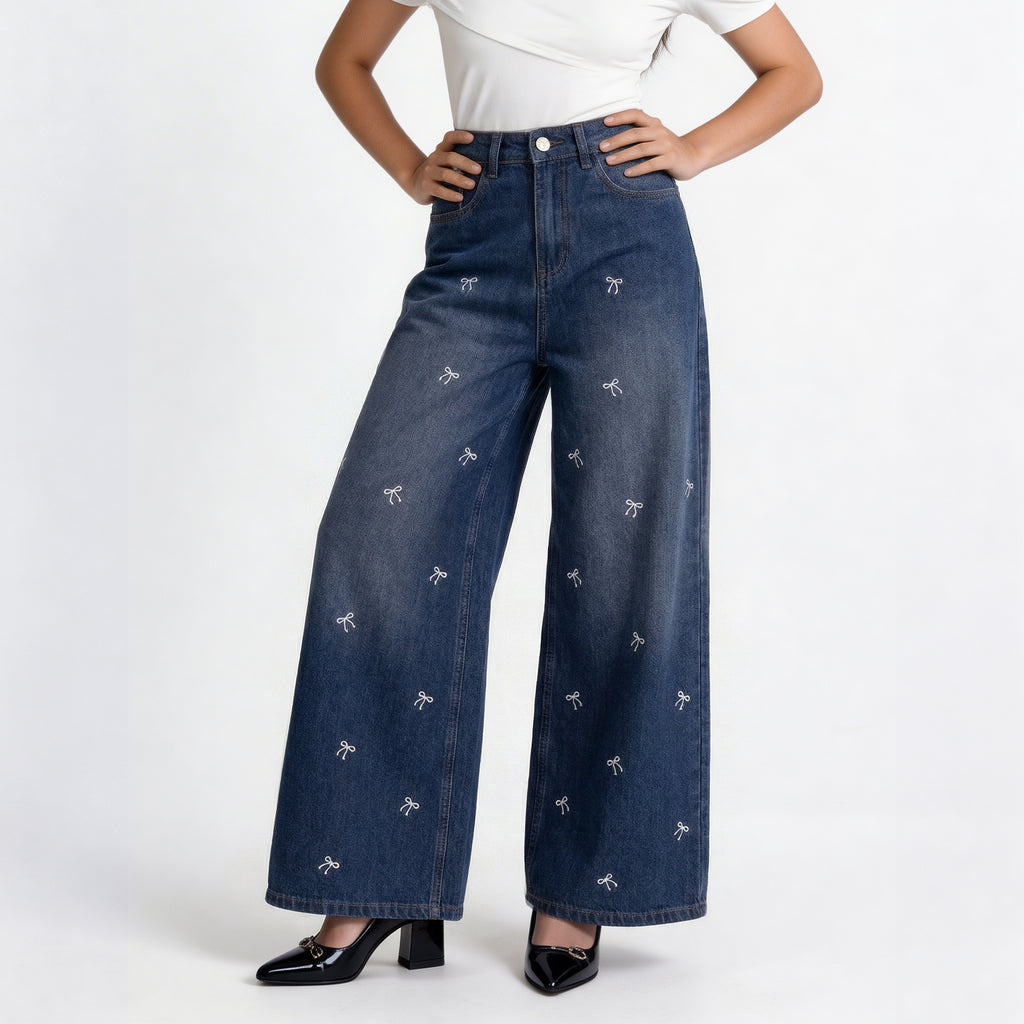 Lunara Embroidered High-Waist Baggy Jeans