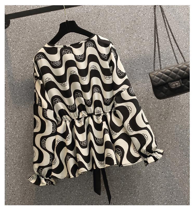 Ladies Printed Waist-Tie Top